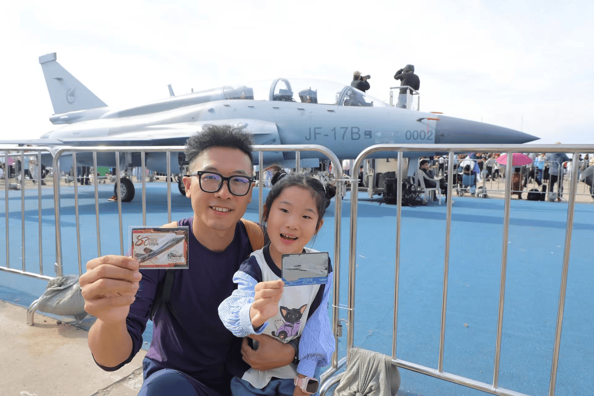 代“社交货币”背后的文化新消费引擎瓦力游戏试玩卡牌经济崛起：解锁Z世(图2)